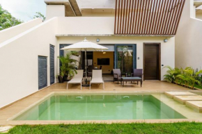 Idyllic Tulum Hideaway Villa Tropical Ambiance in Private Pool Perfect for Large Groups
